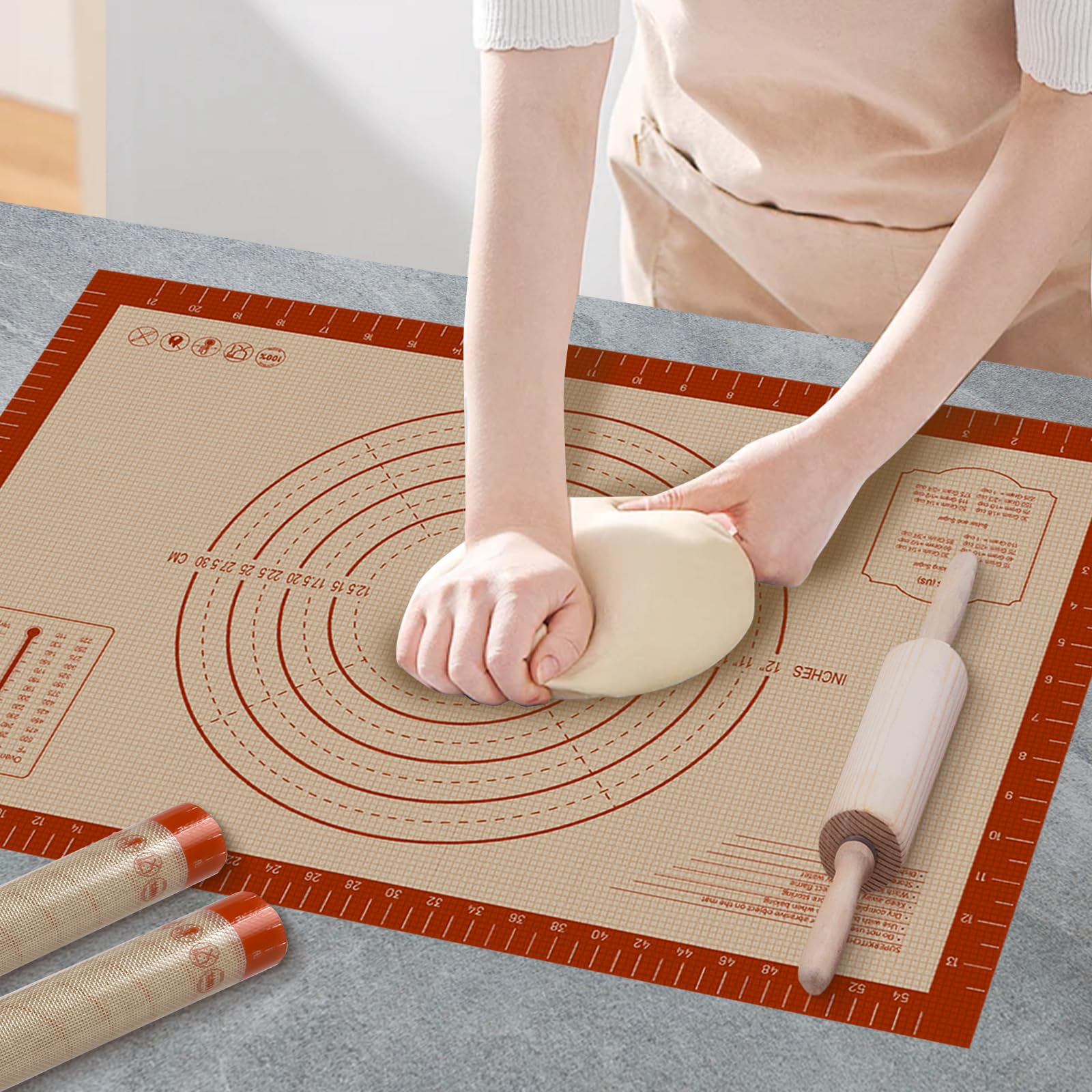 Dwavele Pastry Mat 0.7mm thick roll-out surface ideal for precise dough rolling.