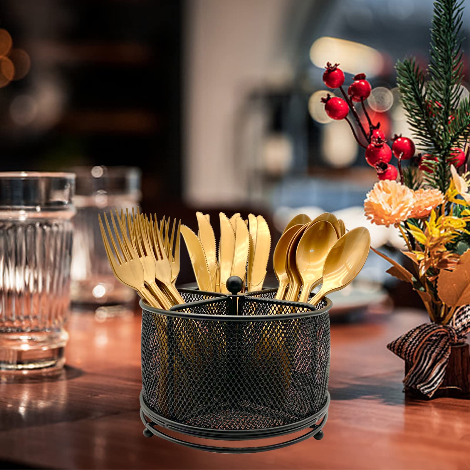 DysanVica easy-clean flatware storage simplifies cleanup after gatherings.