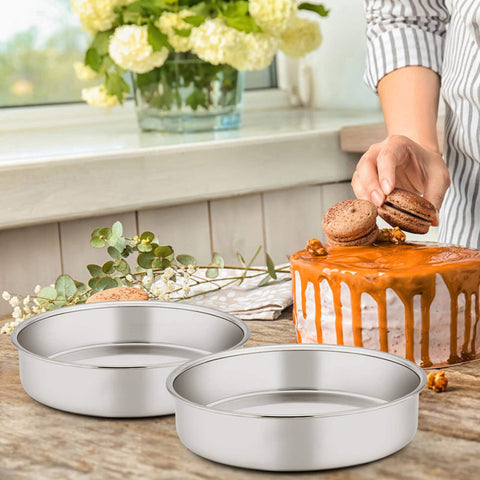 E-far heavy-gauge pans resist warping for daily reliable use.