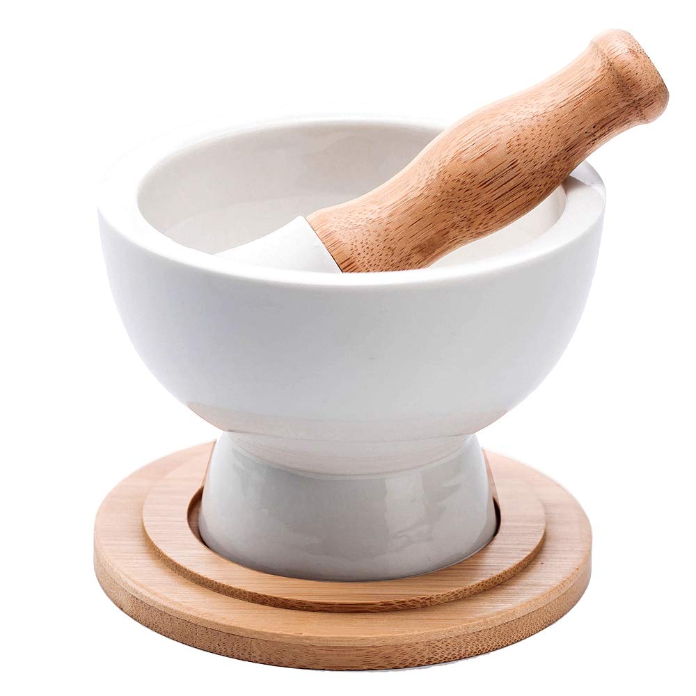 E-liu porcelain mortar and pestle with anti-slip base for stable grinding.