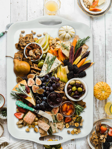 ECOIOU two-trays set melamine for large gatherings.