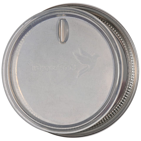 EcoPeaceful lid withstands freezer and oven temperatures for versatile use.