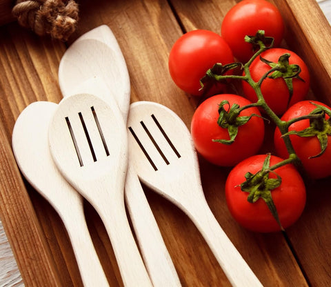 ECOSALL slotted spatula lifts and drains without scratching cookware.