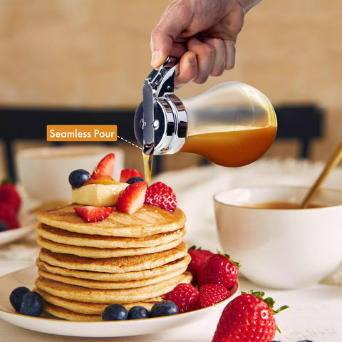 EHOMEA2Z leak-proof container helps keep countertops tidy during honey use.