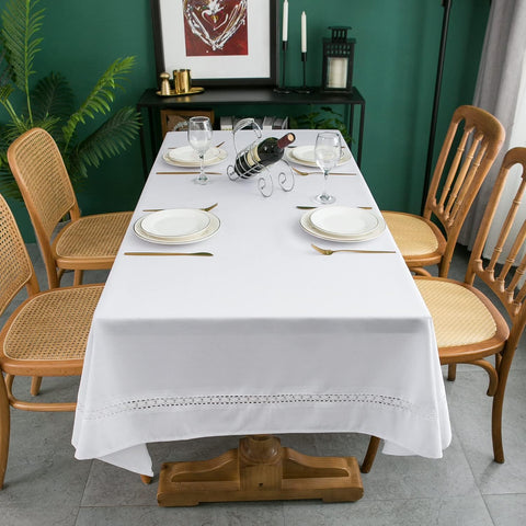 EHouseHome wrinkle-resistant white cloth maintains smooth appearance