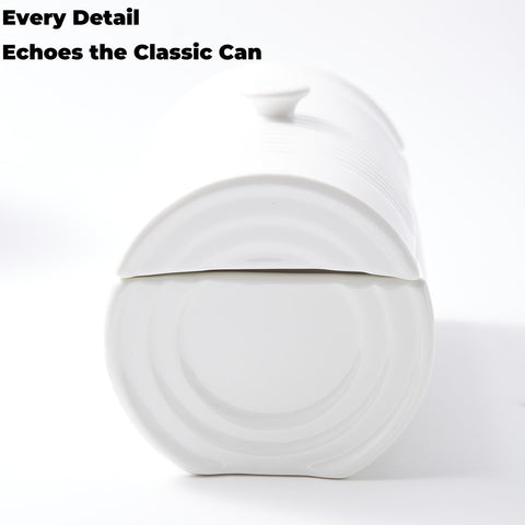 Eiqijci glazed ceramic dish with interior ribs for easy slicing.