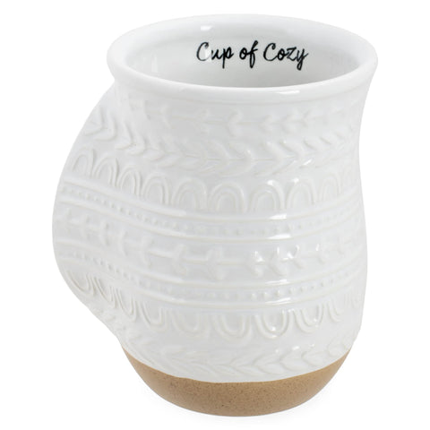 Elanze Designs Nordic farmhouse texture mugs on open shelving add rustic charm.