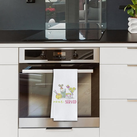 Elefeltclave machine-washable towel maintains color and softness after washes.