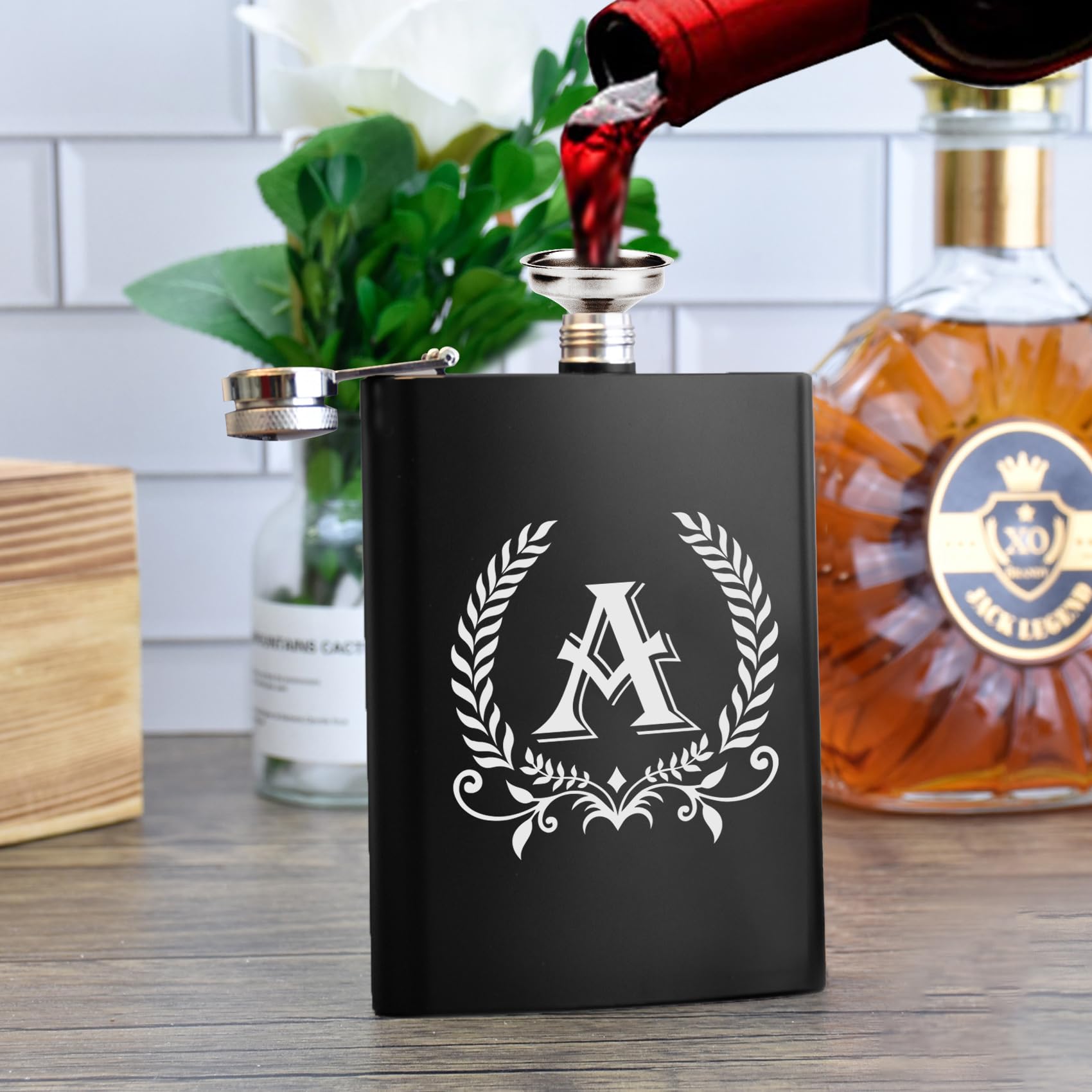 ELEGANTPARK 8 oz hip flask ideal for weddings and bachelor parties.