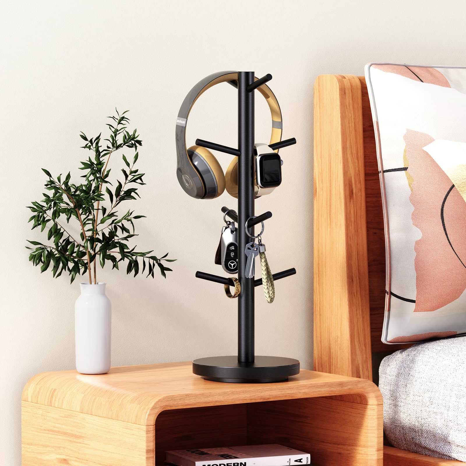 Elerator counter display keeps mugs within easy reach and visually tidy.