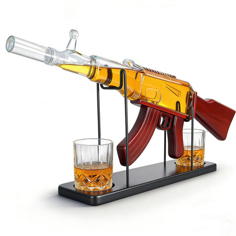 ELERGIFTS AK gun whiskey decanter highlights large capacity for long gatherings.