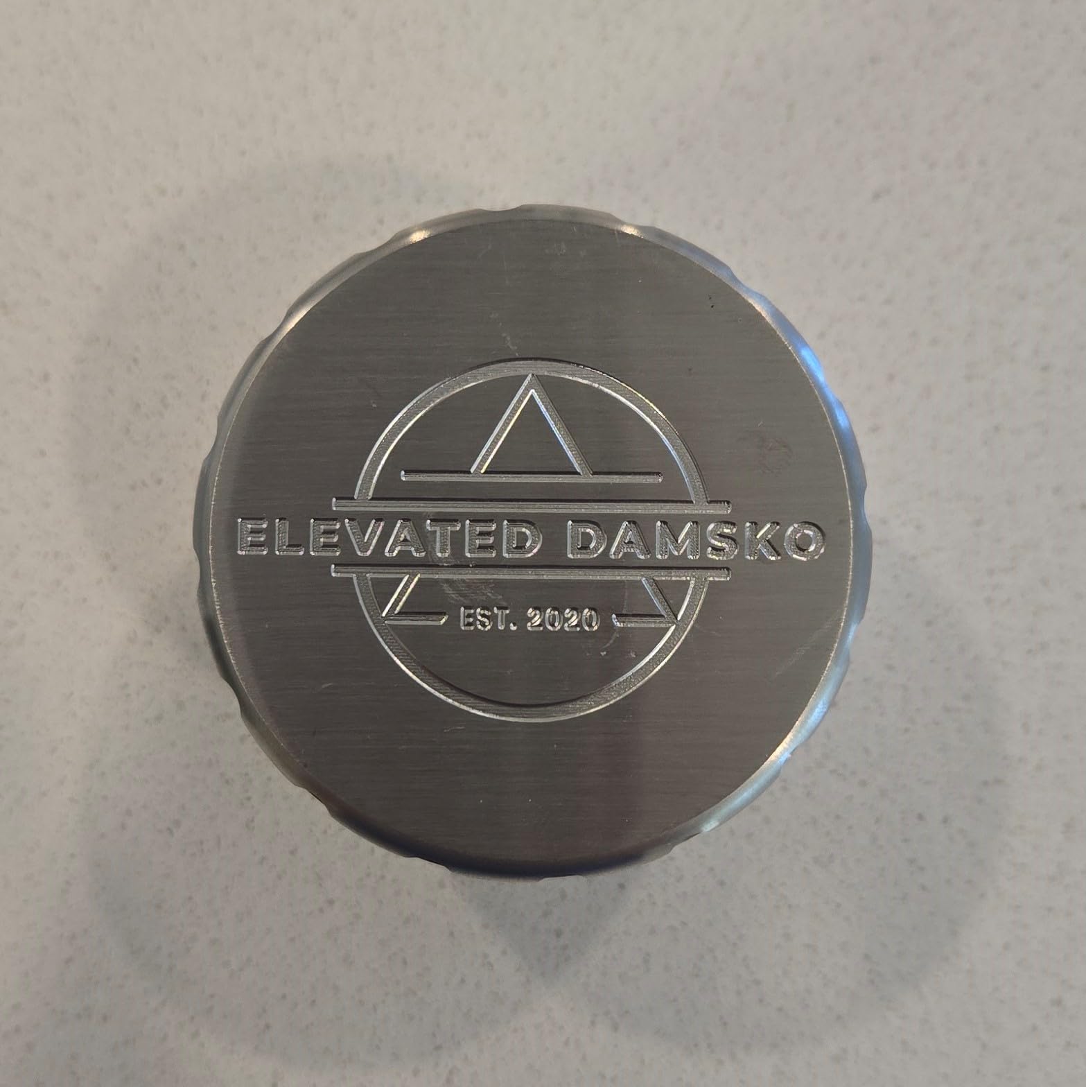Elevated Damsko in a professional setting delivering reliable grinding