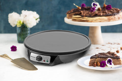 Recipe book and accessories from Elite Gourmet ECP-126 inspire meals.