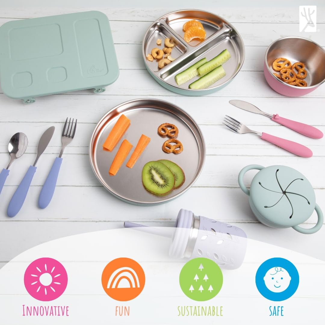 Elk and Friends BPA-free lid demonstrated for prep and storage.