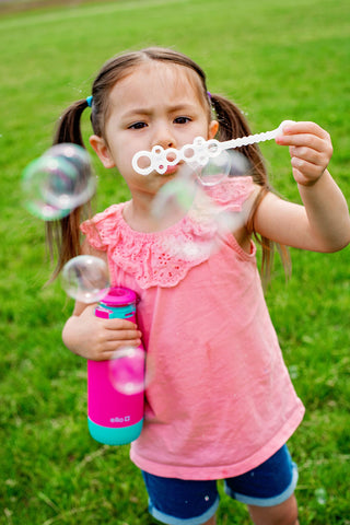 Ello Emma bottle features a soft silicone straw for easy sipping