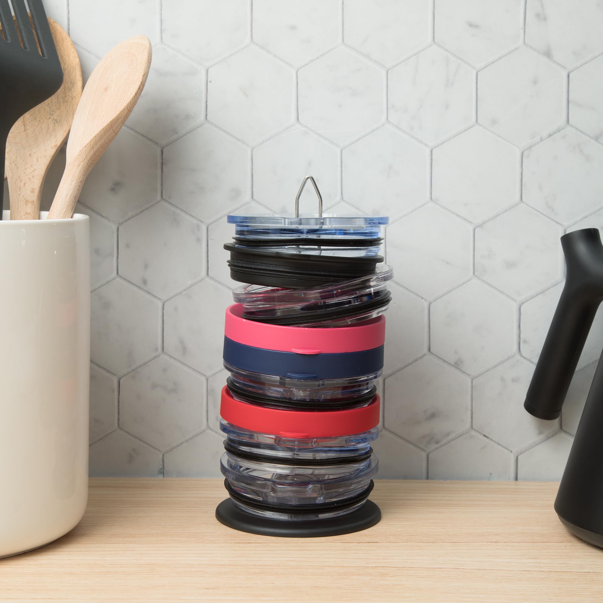 ELYPRO shows your drinkware collection neatly on display