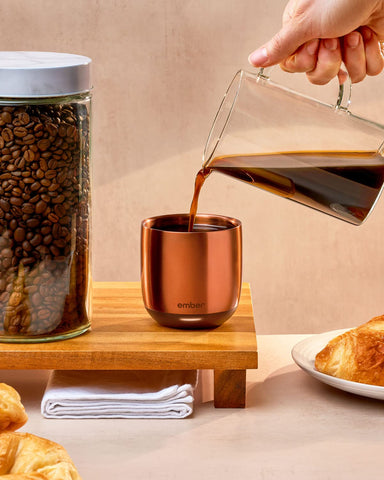 Ember Cup scratch-resistant coating keeps the cup looking new during daily use.