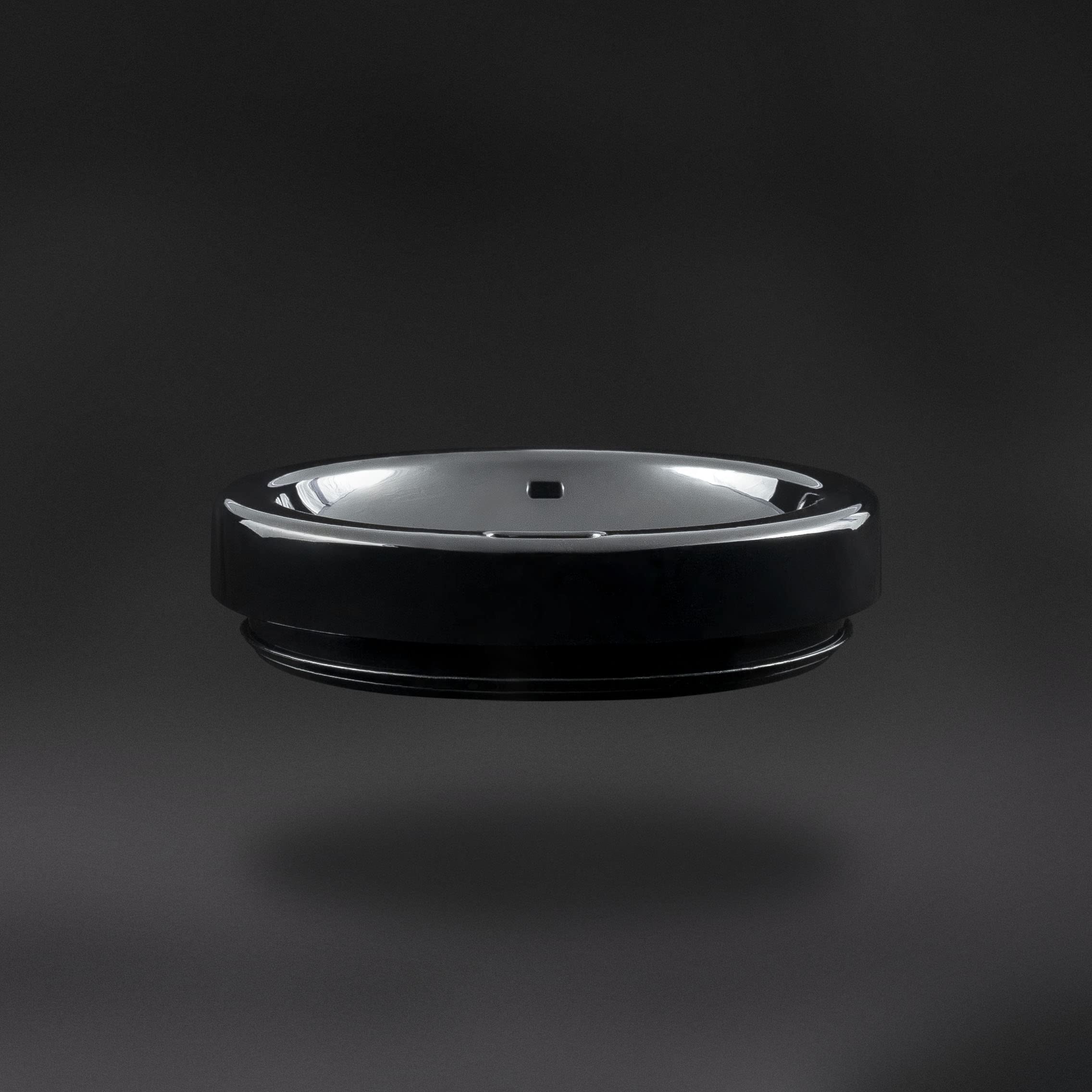 Ember Sipping Lid close-up revealing smooth edge and seal