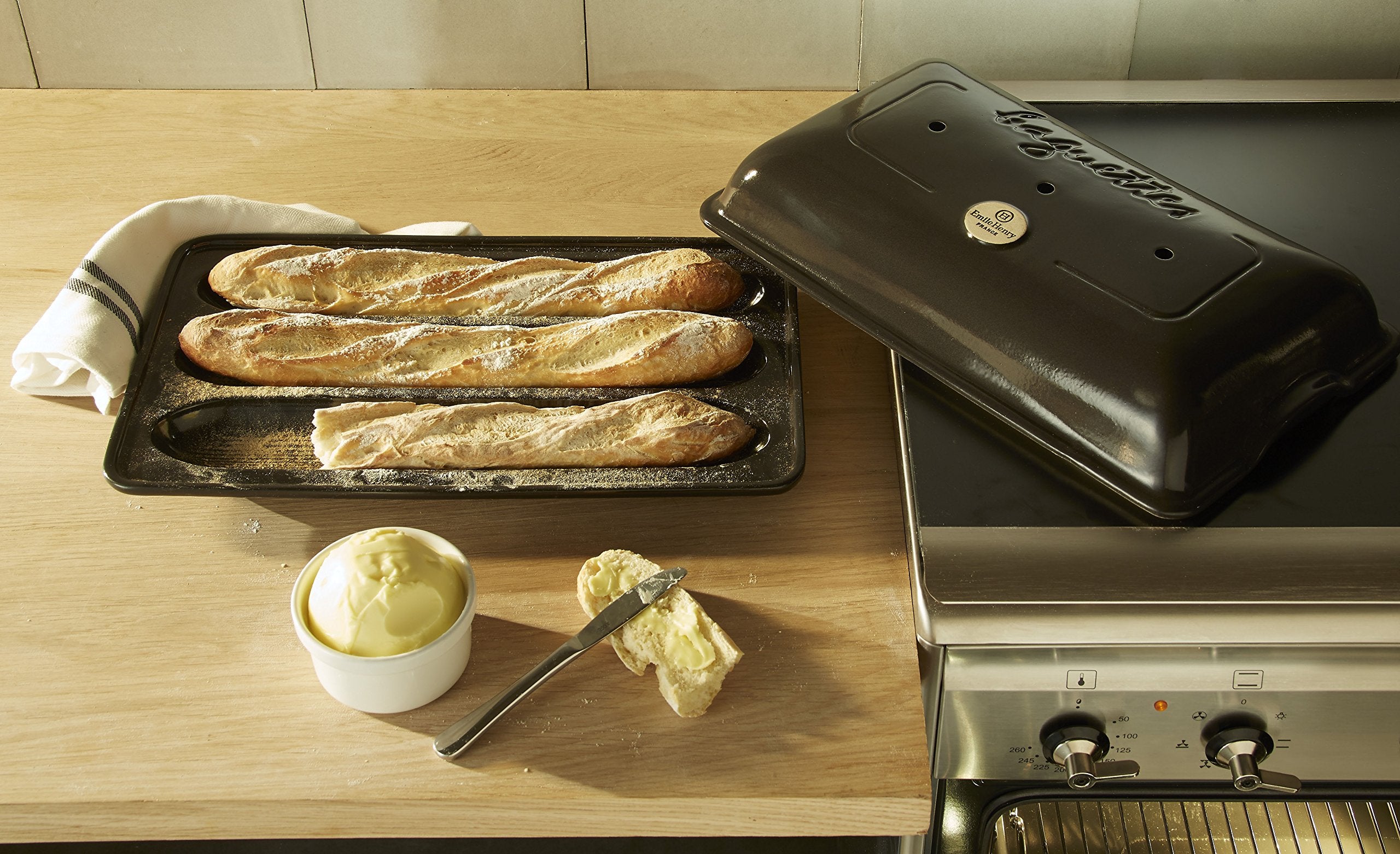 Emile Henry Baguette Baker Charcoal lid view shows even baking and easy cleanup