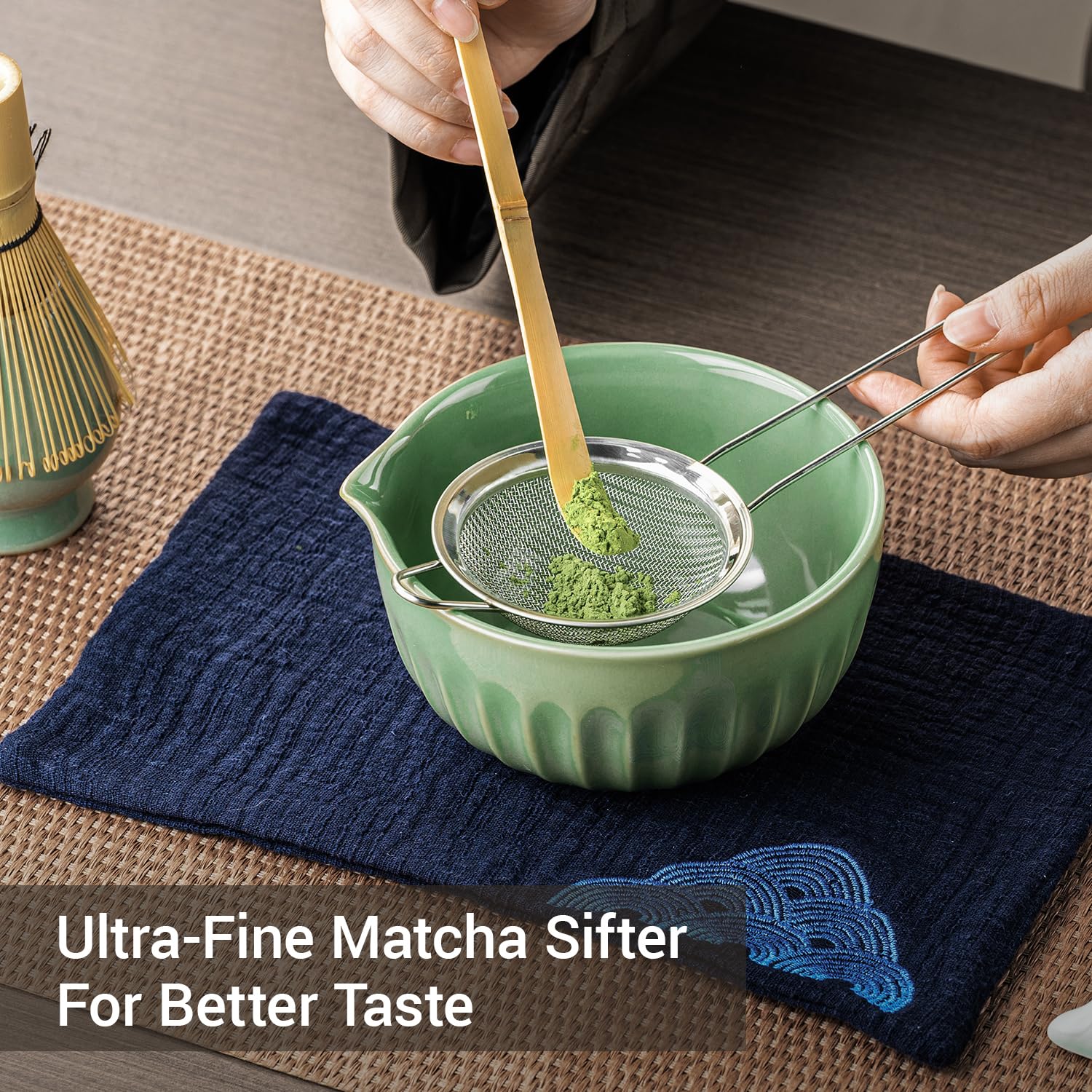 Emojoy ceramic whisk holder keeps tools organized and dry