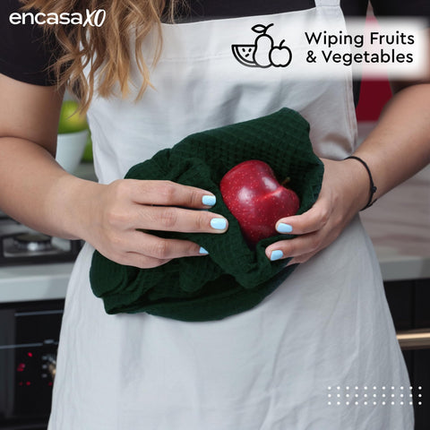 Encasa XO multipurpose cloth in dark green for wiping and dusting