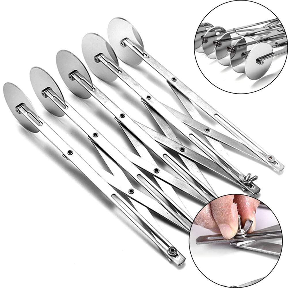 eninfut multiwheel-baking-cutter in action for even portions.