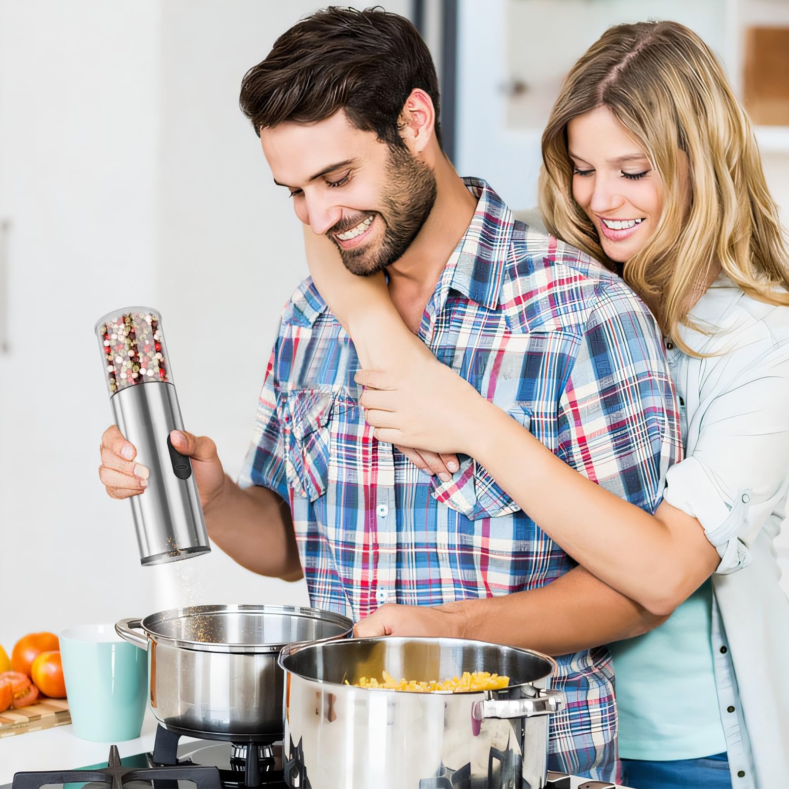 Enutogo dust cover keeps spices clean and mess-free.