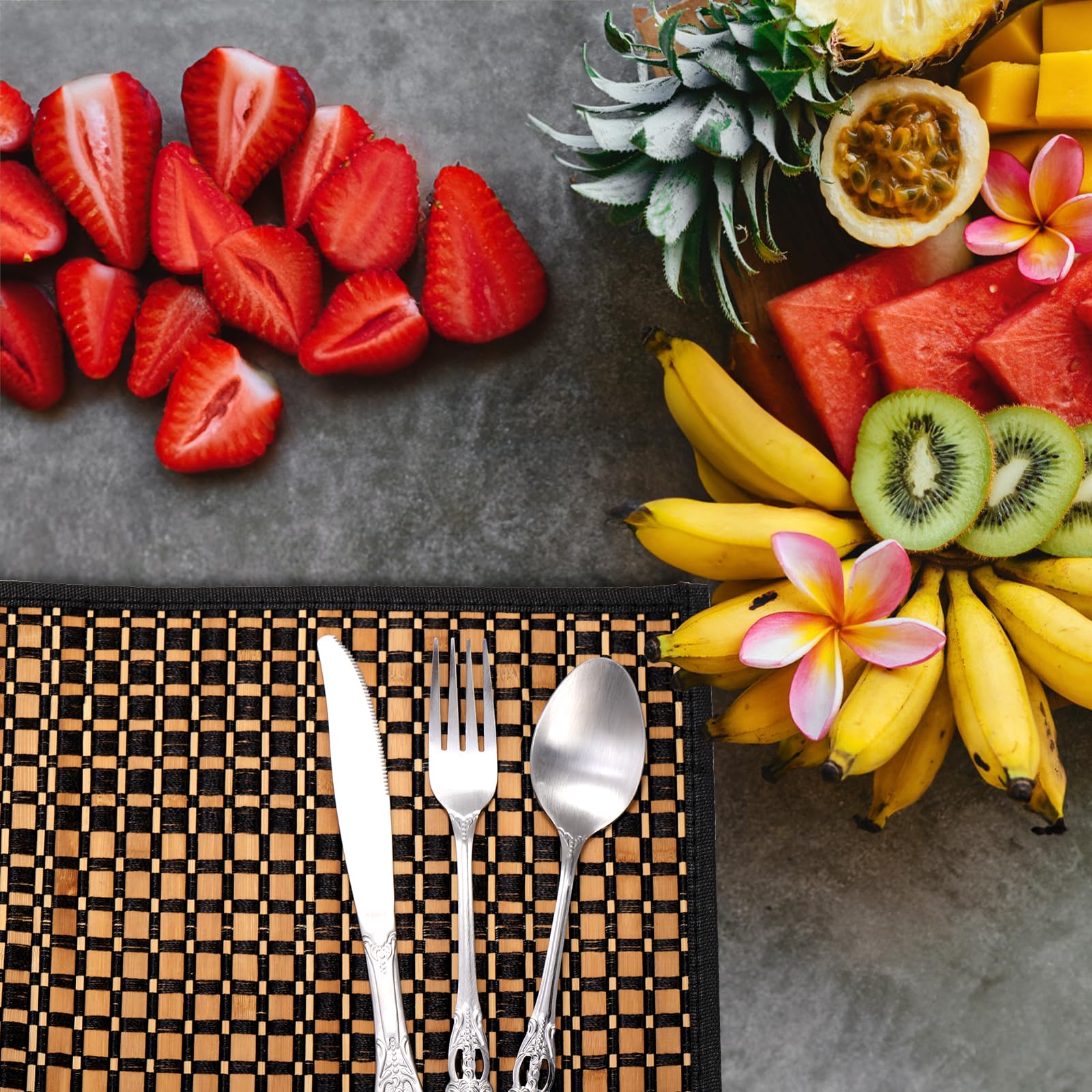 Eorbow compact storage: roll up these placemats when not in use.