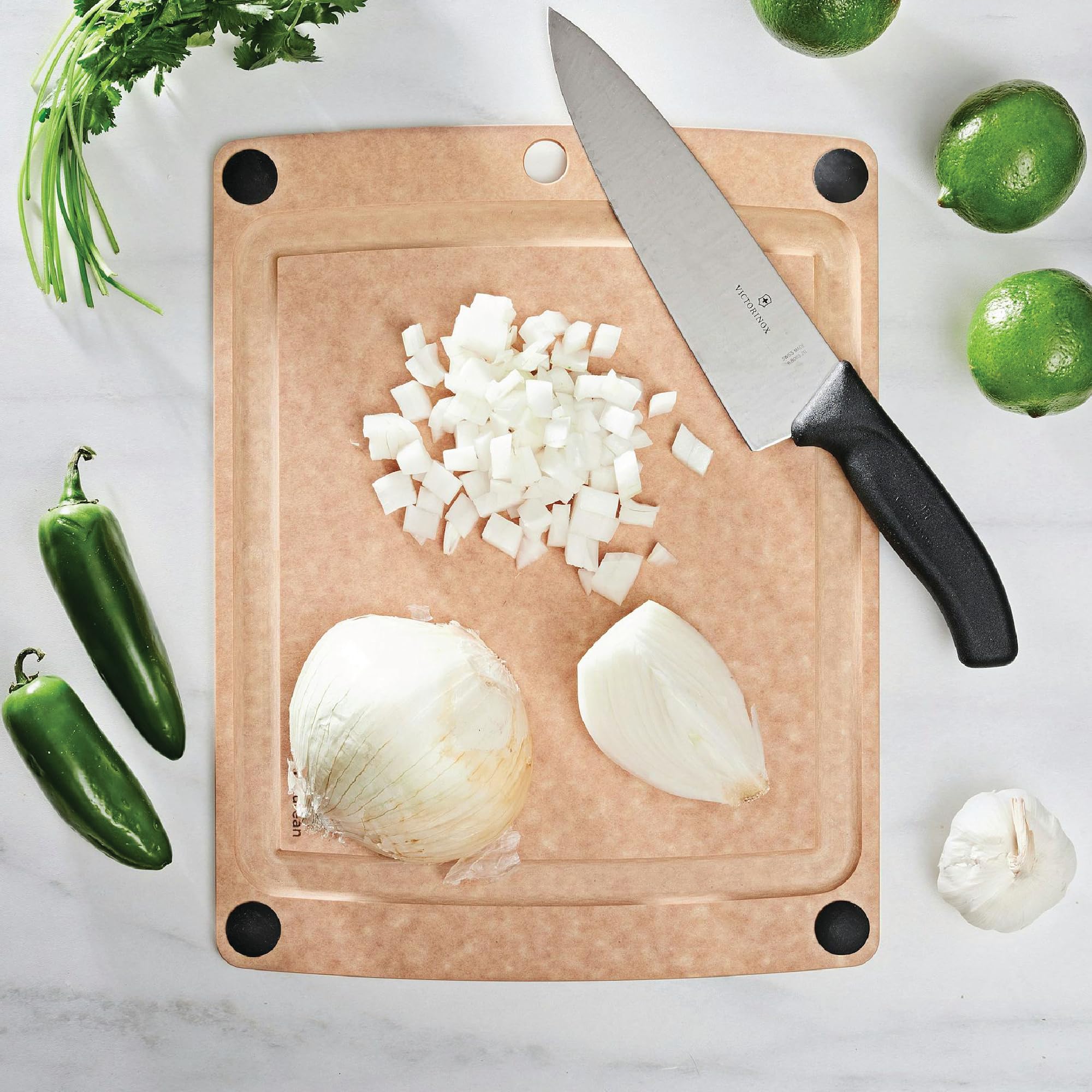 Epicurean All-In-One Cutting Board featuring non-slip feet for stable slicing