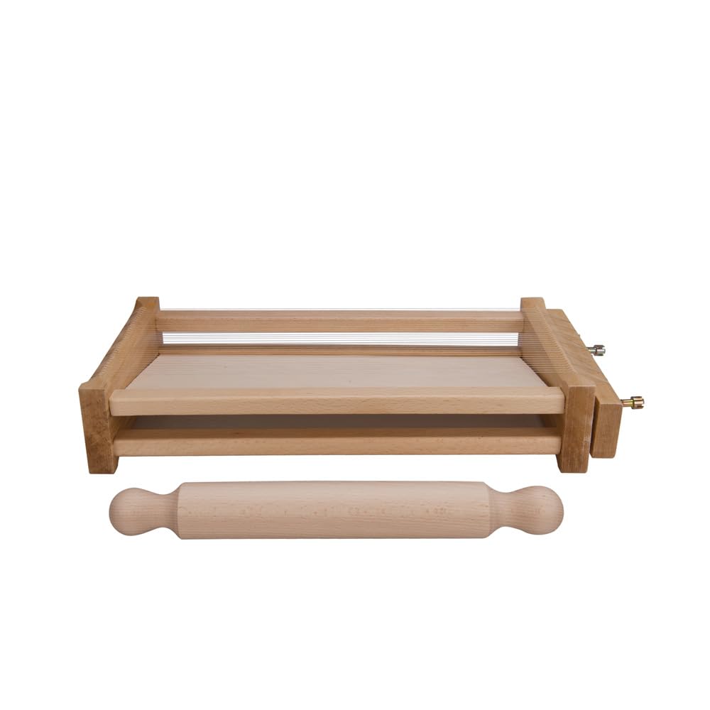 Eppicotispai Chitarra pasta cutter in natural wood for authentic homemade pasta.