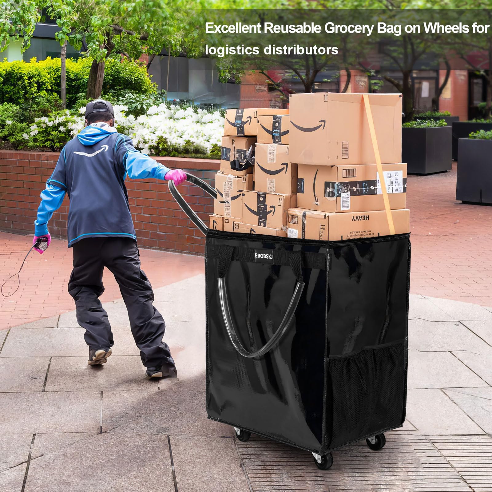 EROBSKJ shopping cart features a secure zipper closure for contents.