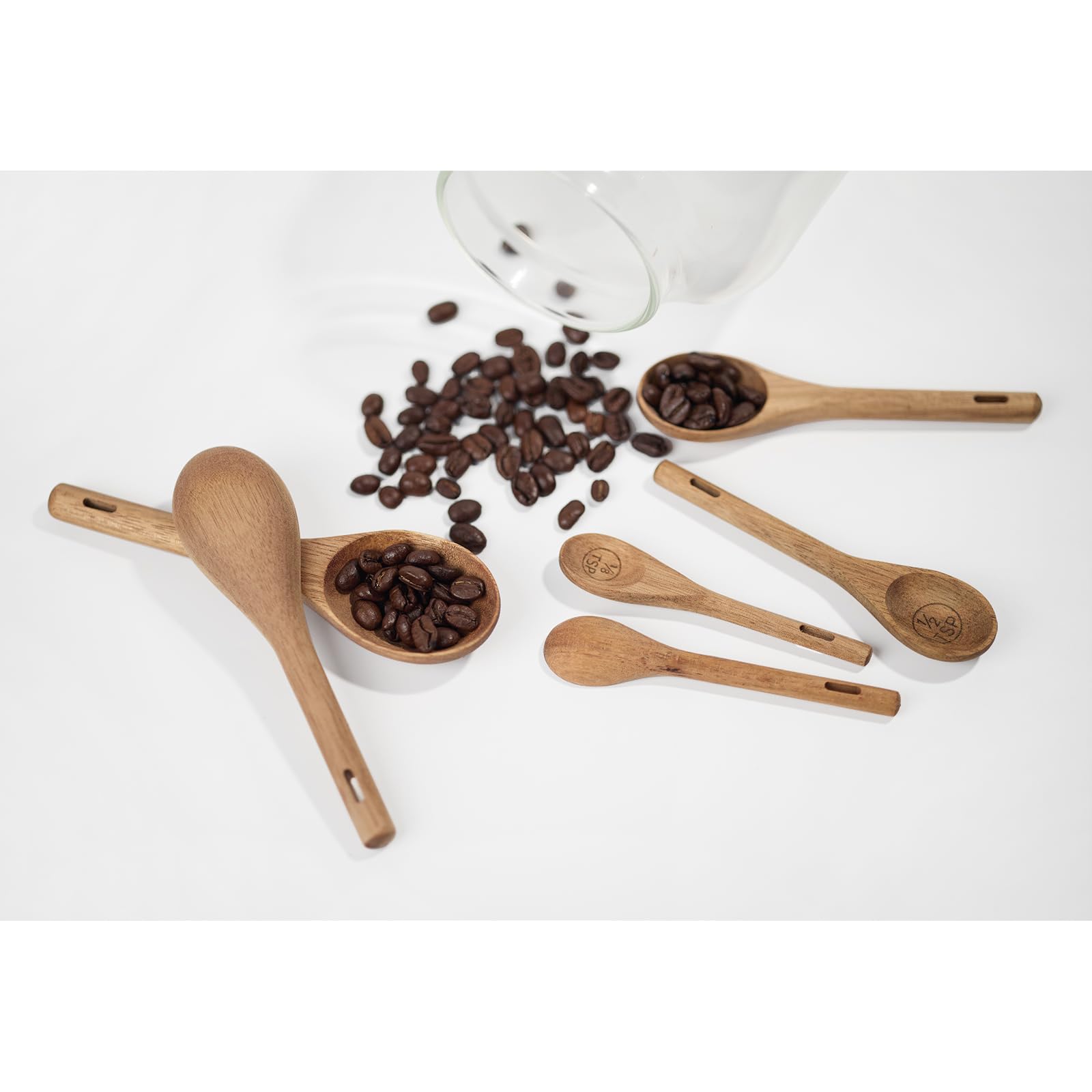 Esie Houzie spoon set with leather tie for easy organization.