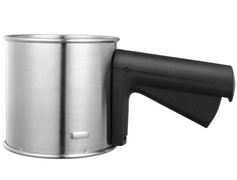 Etens compact sifter in action for dusting sugar or cocoa.
