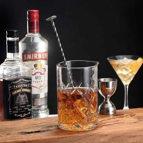 Etens old-fashioned, martini, and whiskey mixing for professional-level results