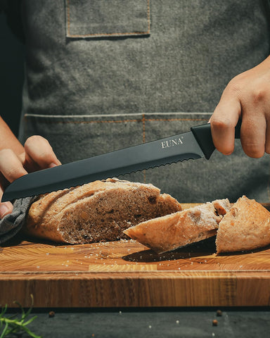 EUNA bread knife with long serrations for even bread slices.