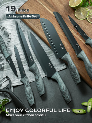 EUNA Serrated steak knives demonstrate durable, clean cuts.