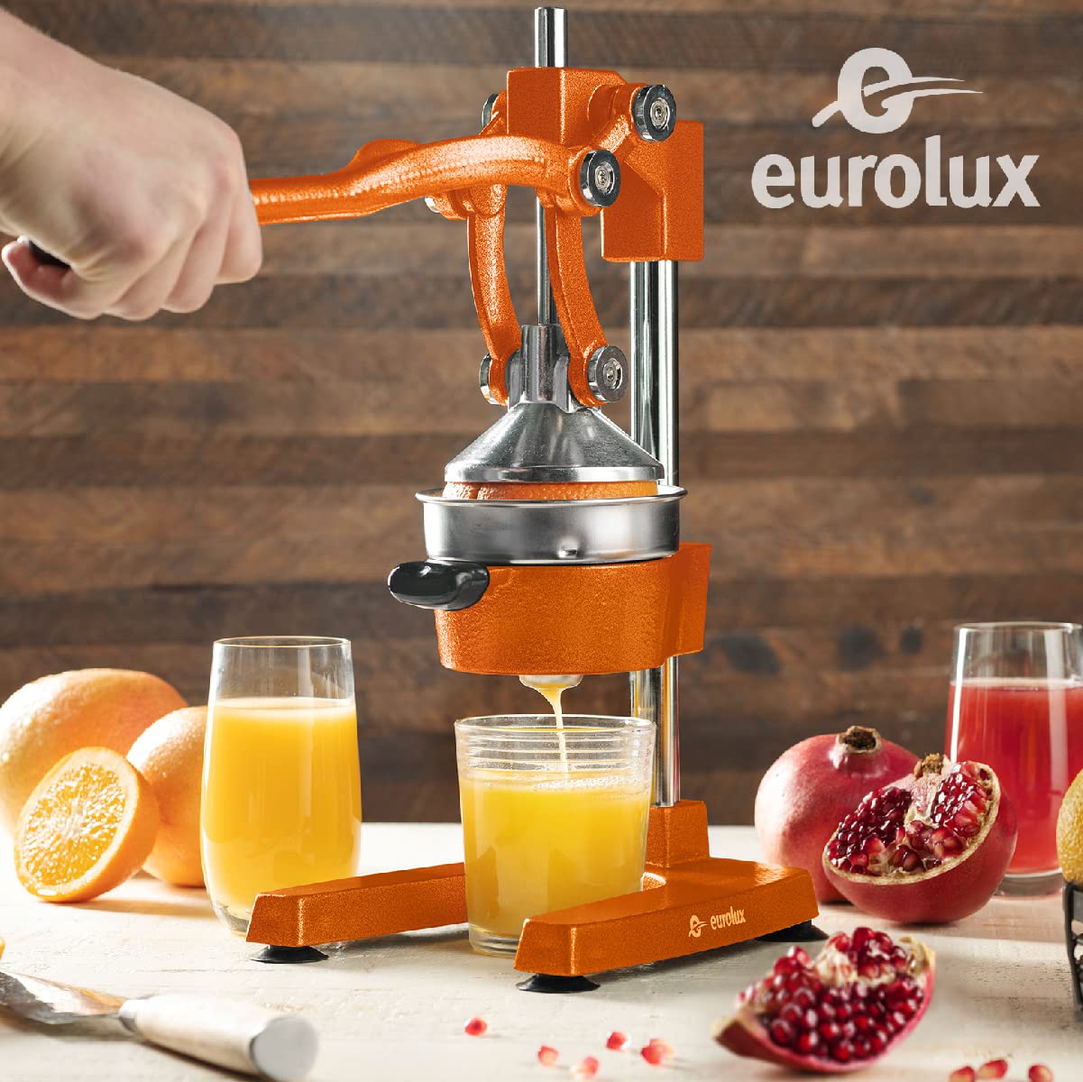 Eurolux suction bases grip the counter for stable squeezing.