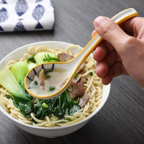 Evannt ergonomic grip spoon, easy to handle and lift soups