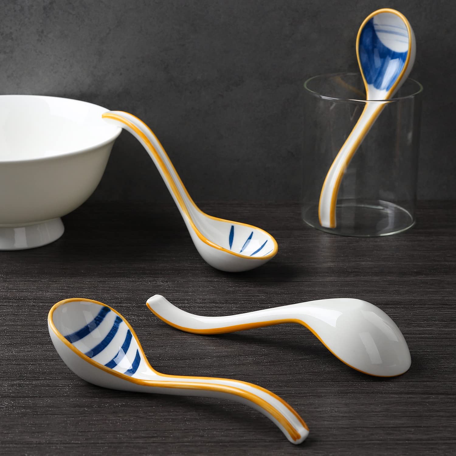 Evannt underglaze-pattern spoon elevates festive table settings