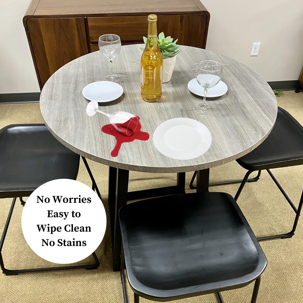 Evelots durable heavy-duty cover is easy to wipe clean.