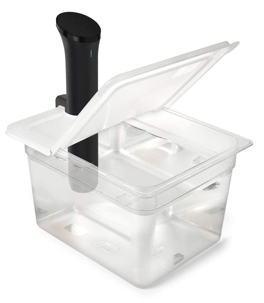 EVERIE EVC-12 with hinged lid showing stable water level for long sous vide sessions.