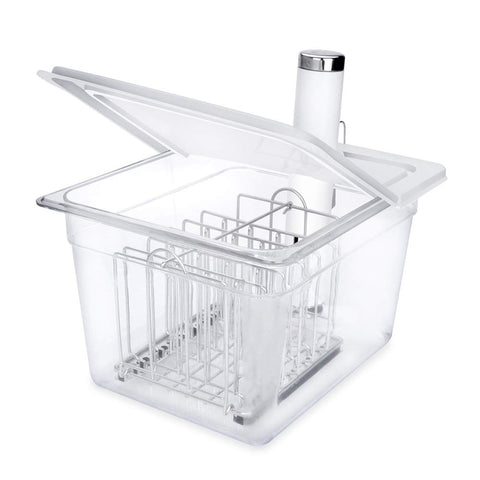 EVERIE 12 Qt sous vide container ready for precise water bath.