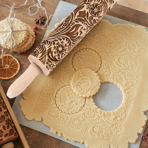 Evermarket rolling pin embossing on cookie surface for Christmas designs