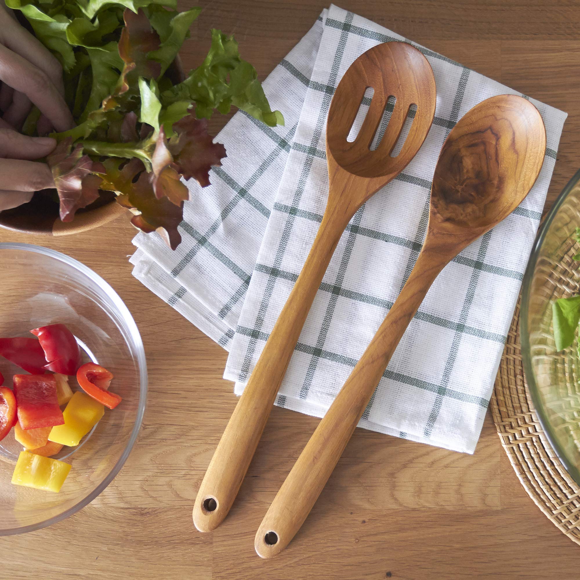 Easy-care FAAY teak spoon cleanup and dry storage
