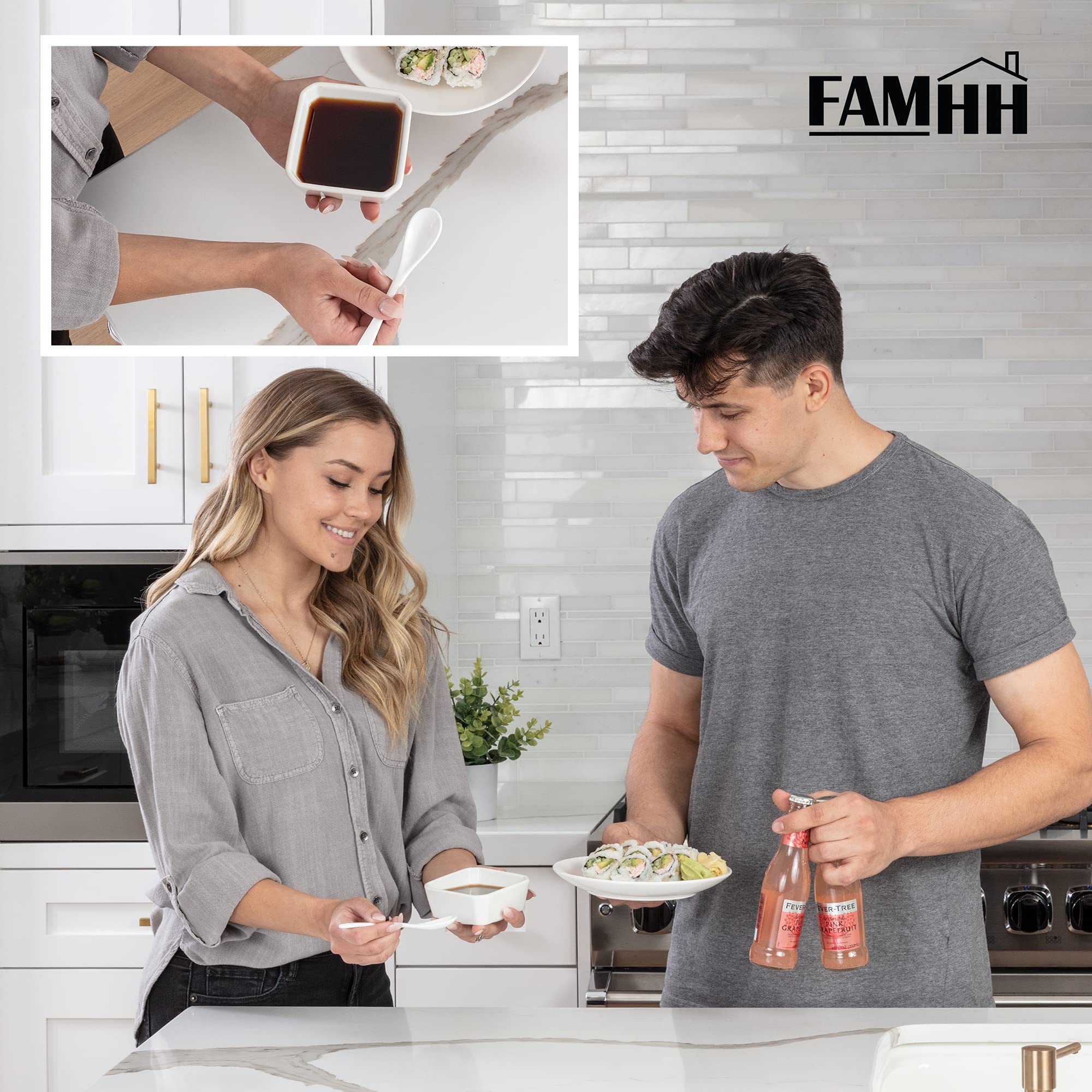 FAMHH no-tip weighted bottoms help keep servings stable.
