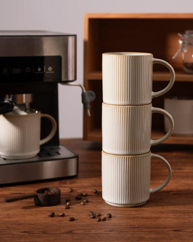 Famiware gift-ready mug set suits housewarmings and celebratory moments.