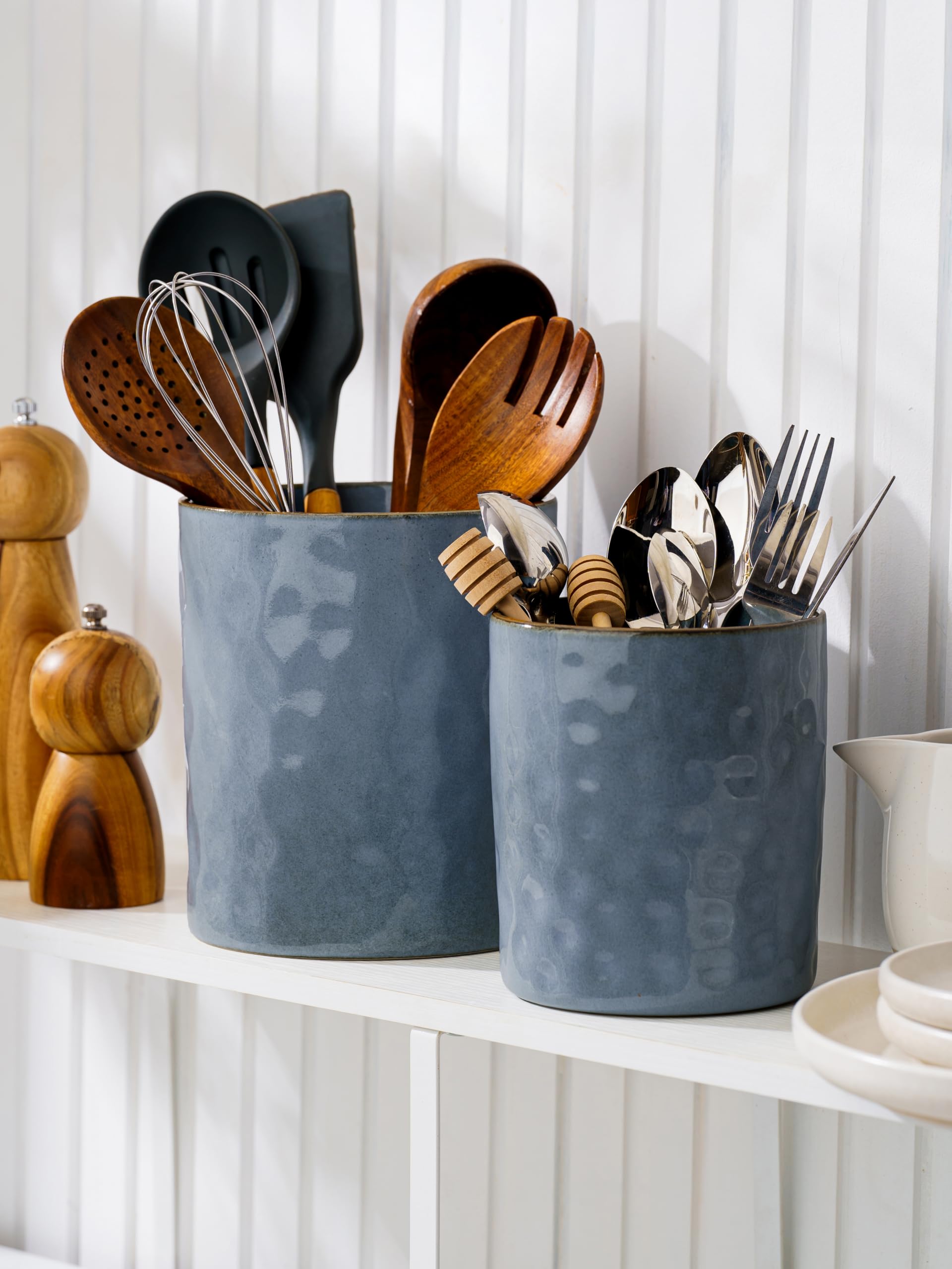 famiware Ocean small utensil holder keeps everyday tools within easy reach