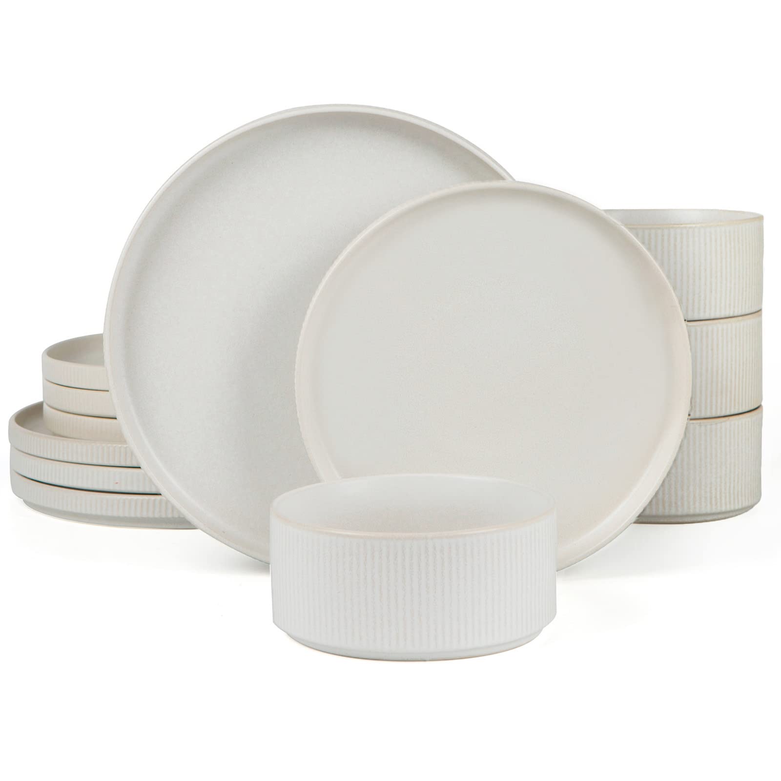 Famiware Star 10-inch dinner plate with ribbed edge for elegant everyday dining.