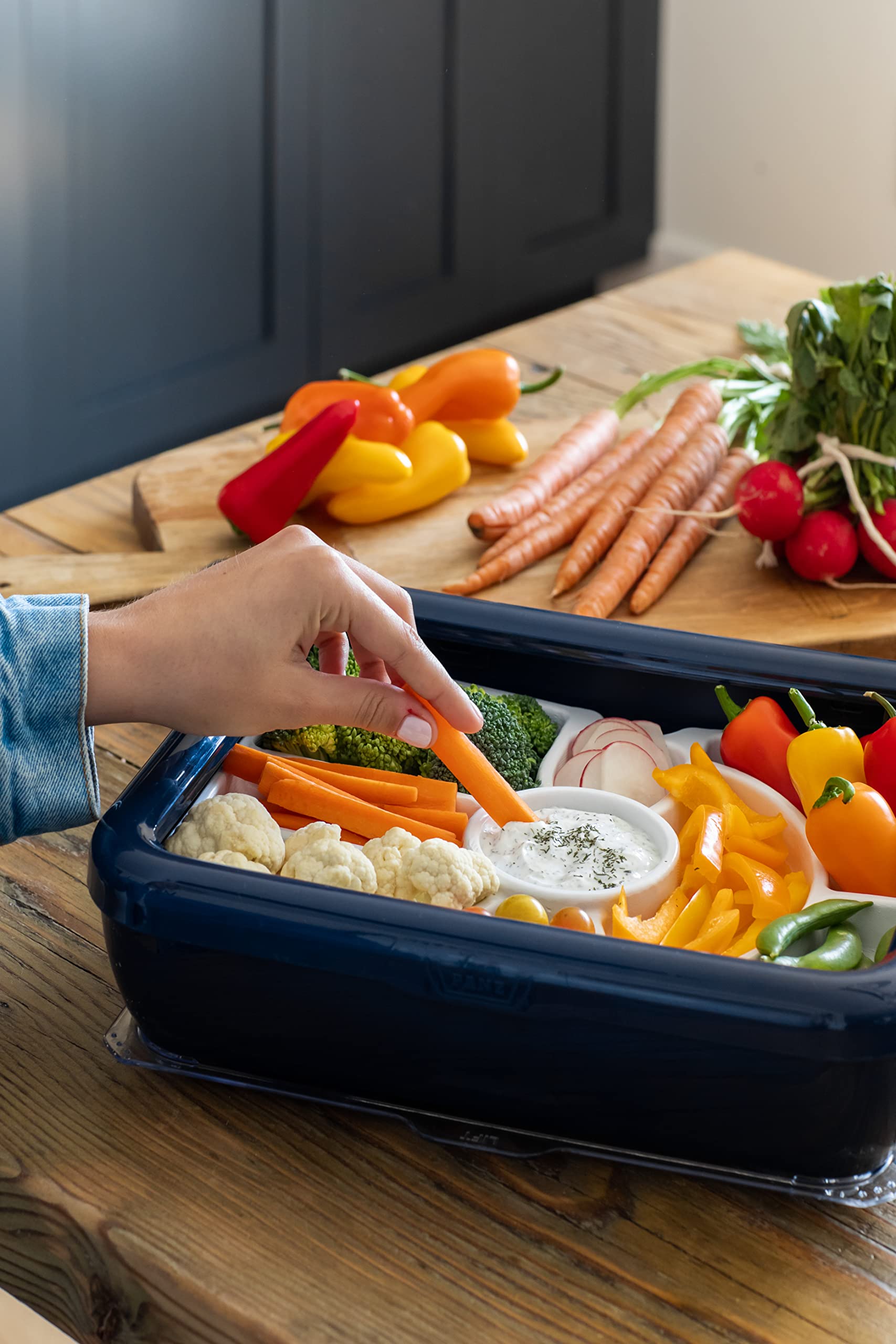 Fancy Panz tray is top-rack dishwasher safe for easy cleanup
