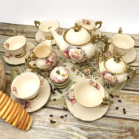 Fanquare sugar bowl with matching floral motif for an elegant table setting